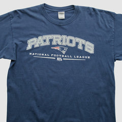 New England Patriots Gildan 2000s Long Sleeve T-shirt - Navy Vintage on sale