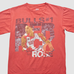 Chicago Bulls Majestic 2000s T-shirt sale - Red Vintage | Vintage sale