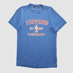 Detroit Pistons NBA 2000s T-shirt sale - Blue Vintage | Vintage on sale