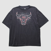 Chicago Bulls Majestic 2000s T-shirt sale - Black Vintage | Vintage cheap