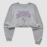 New England Patriots Champion 90s Pullover Sweatshirt - Heather Gray Vintage on sale