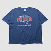 New England Patriots NFL 2000s T-shirt - Navy Vintage on sale