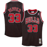 Scottie Pippen Chicago Bulls Big & Tall Hardwood Classics Swingman Jersey sale - Black | Mitchell & Ness for sale