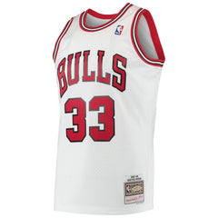 Scottie Pippen Chicago Bulls Hardwood Classics Swingman Jersey sale - White | Mitchell & Ness for sale