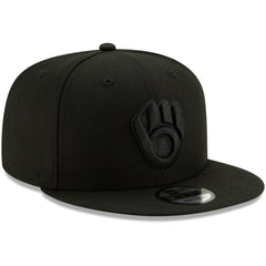 Milwaukee Brewers Black on Black 9FIFTY Snapback Adjustable Hat - Black | New Era