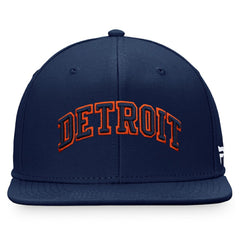 Detroit Tigers Cooperstown Collection Fitted Hat - Navy