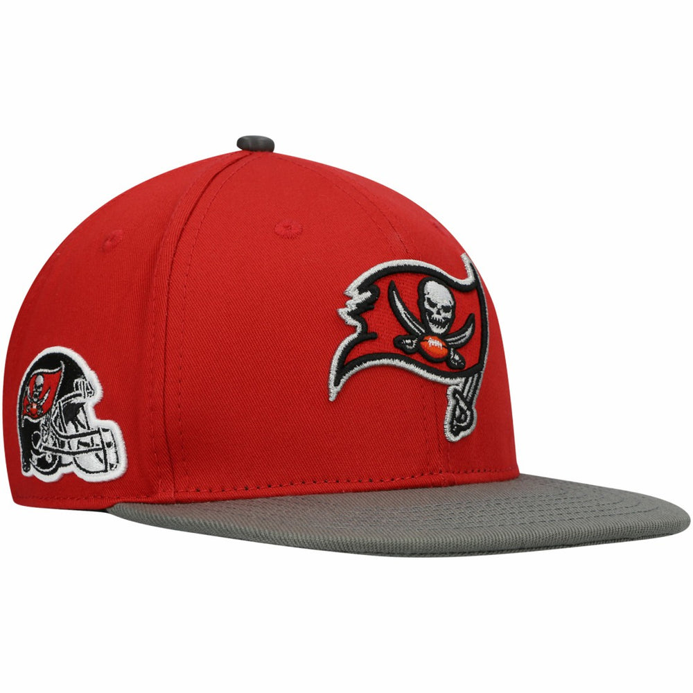 Tampa Bay Buccaneers Pro Standard 2Tone Snapback Hat - Red/Pewter online