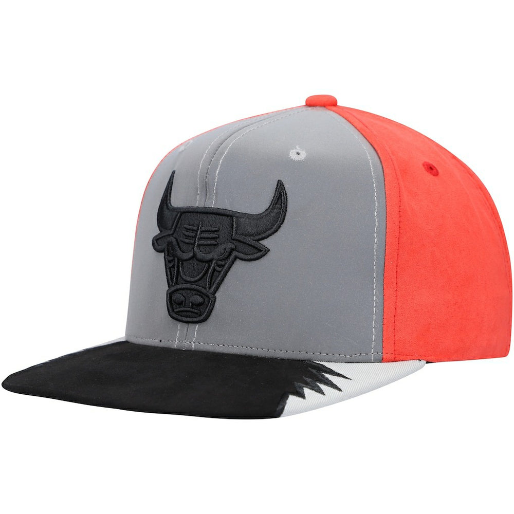 Chicago Bulls Day 5 Snapback Hat - Gray/Red | Mitchell & Ness shop