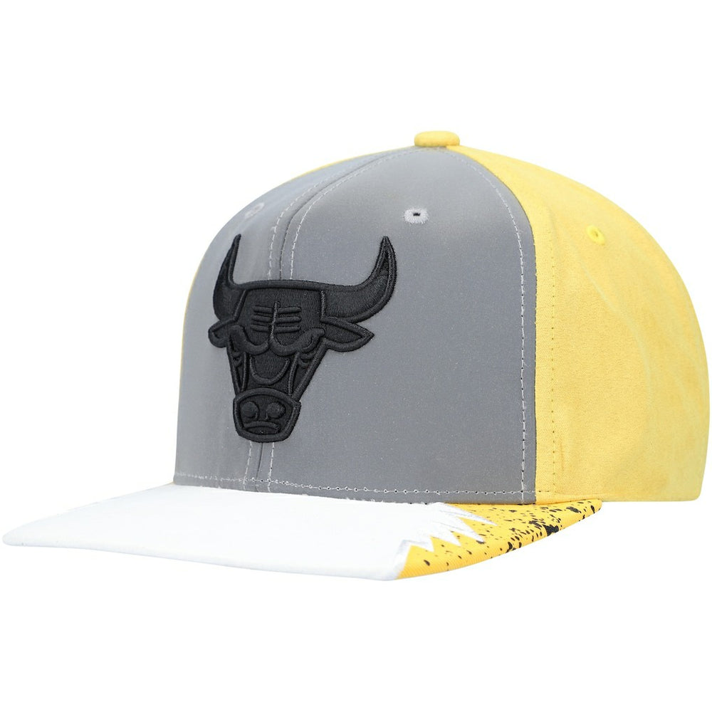 Chicago Bulls Day 5 Snapback Hat - Gray/Yellow | Mitchell & Ness online