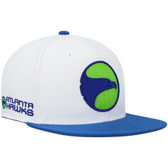 Atlanta Hawks Hardwood Classics Snapback Hat - White/Royal | Mitchell & Ness online