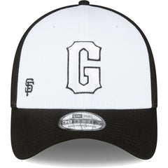 San Francisco Giants 2023 On-Field Batting Practice 39THIRTY Flex Hat - Black/White | New Era
