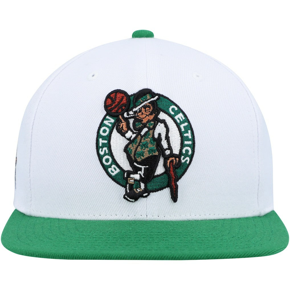 Boston Celtics Side Core 2.0 Snapback Hat - White/Green | Mitchell & Ness on sale