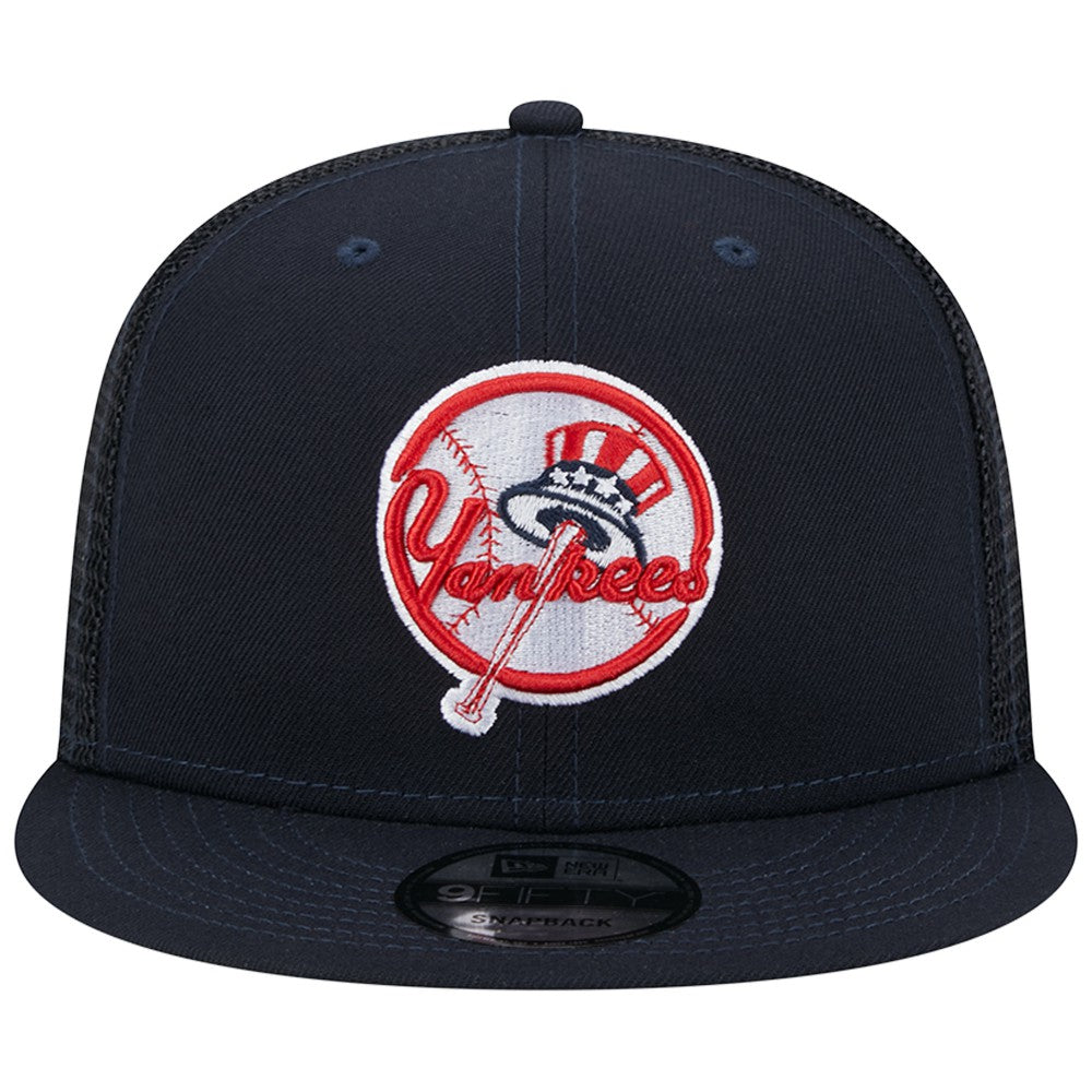 New York Yankees Team Color Trucker 9FIFTY Snapback Hat - Navy | New Era