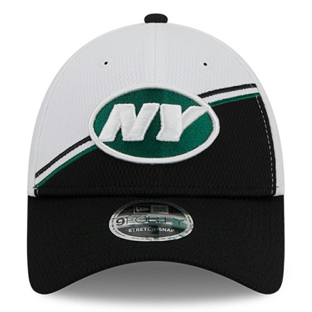 New York Jets New Era 2023 Sideline 9FORTY Adjustable Hat - White/Black on sale