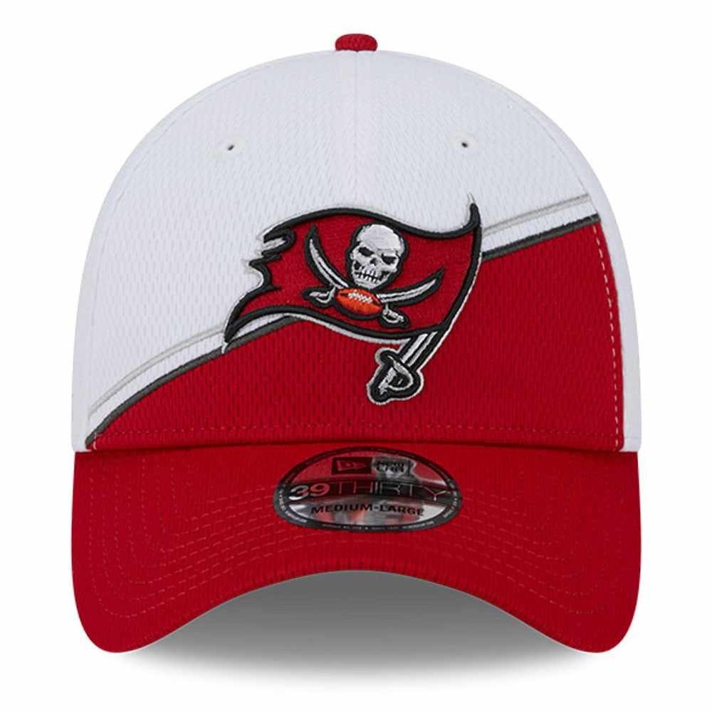 Tampa Bay Buccaneers New Era 2023 Sideline 39THIRTY Flex Hat - White/Red sale