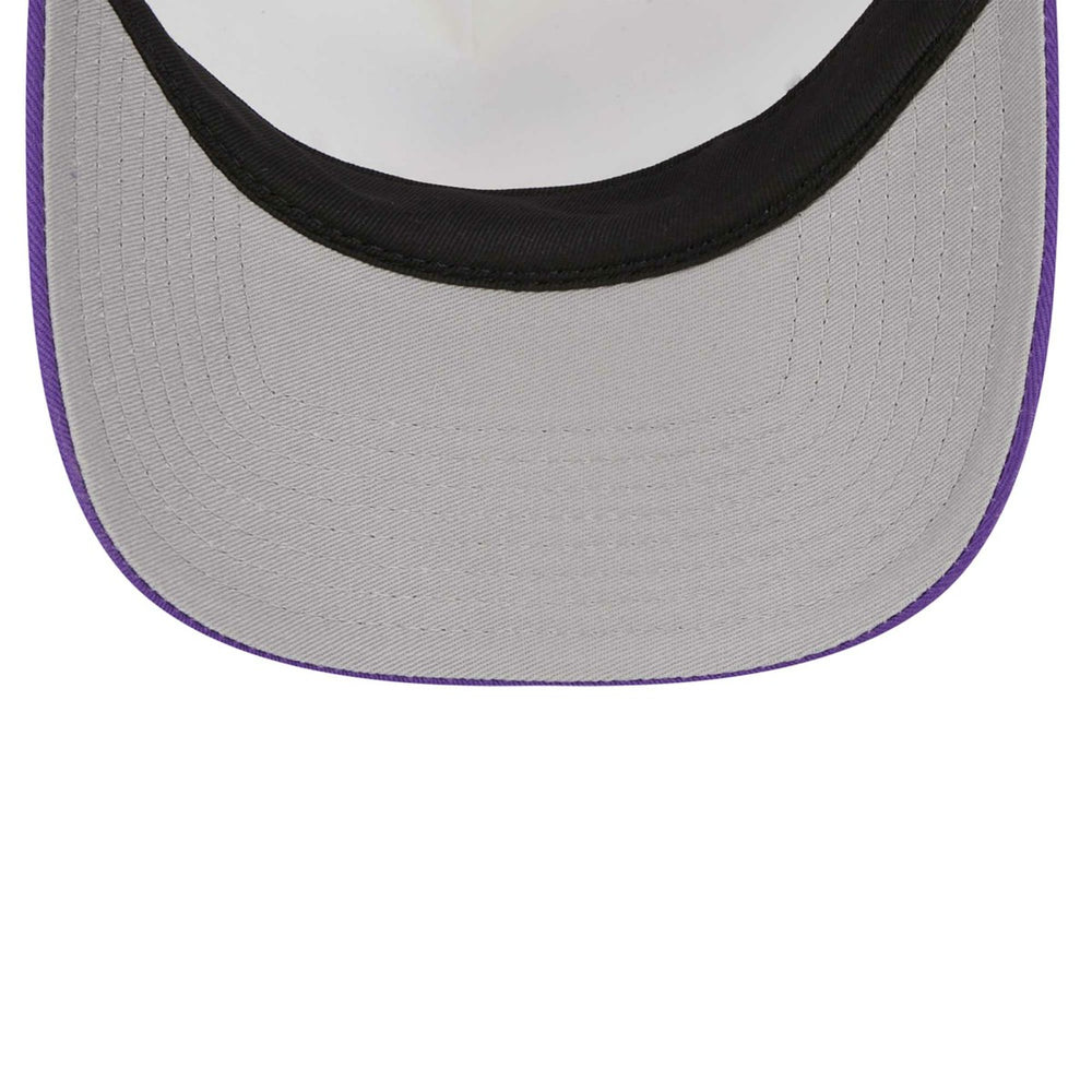 Los Angeles Lakers Lift Pass Foam Front Trucker 9FORTY Adjustable Hat - White | New Era online