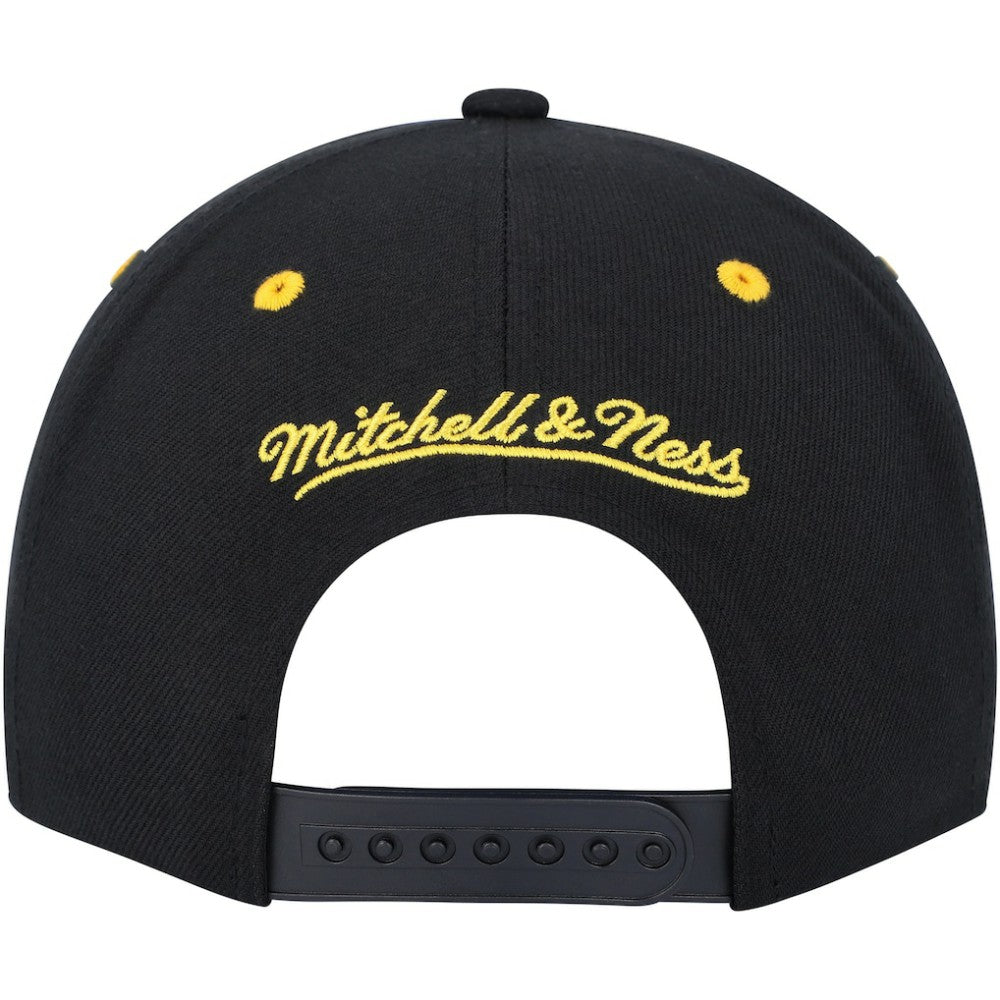 Boston Bruins Mitchell & Ness LOFI Pro Snapback Hat Black
