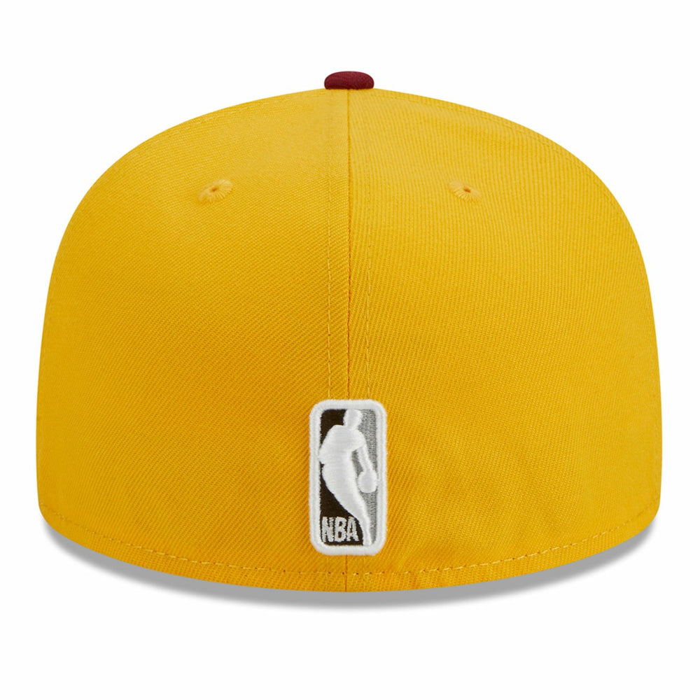New York Knicks Fall Leaves 2-Tone 59FIFTY Fitted Hat - Yellow/Red | New Era on sale