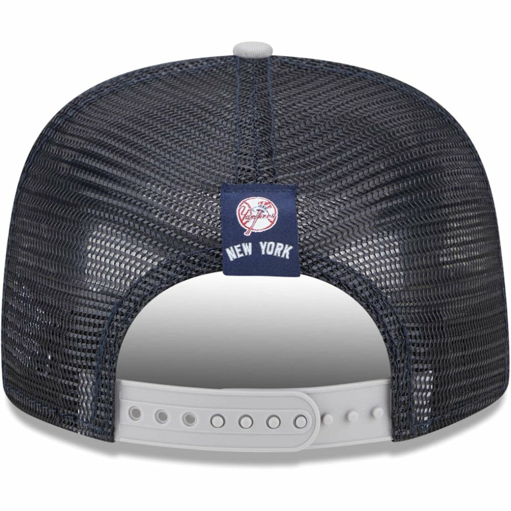 New York Yankees Speed Golfer Trucker Snapback Hat - Navy | New Era