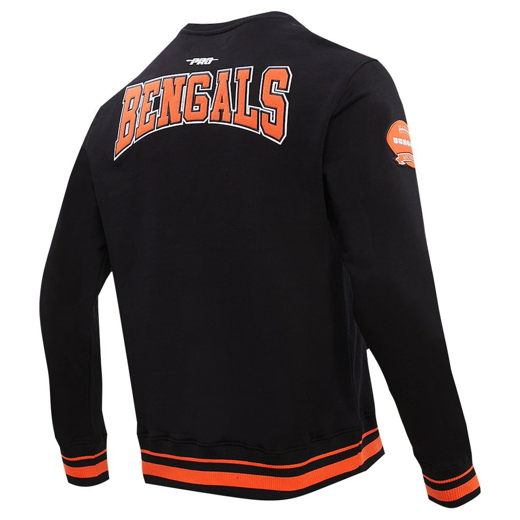 Cincinnati Bengals Pro Standard Crest Emblem Pullover Sweatshirt - Black on sale