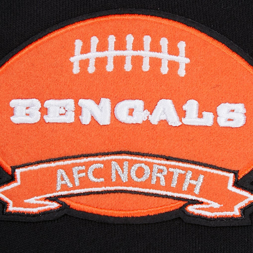 Cincinnati Bengals Pro Standard Crest Emblem Pullover Sweatshirt - Black on sale