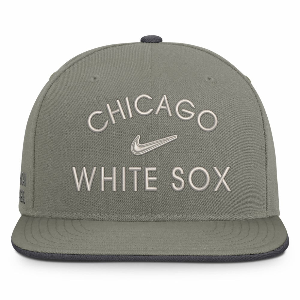Chicago White Sox Pro Dri-FIT Snapback Hat - Olive | Nike