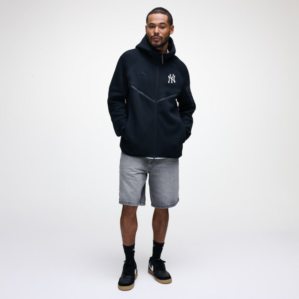 New York Yankees Tech Fleece Raglan Full-Zip Windrunner Hoodie - Black | Nike