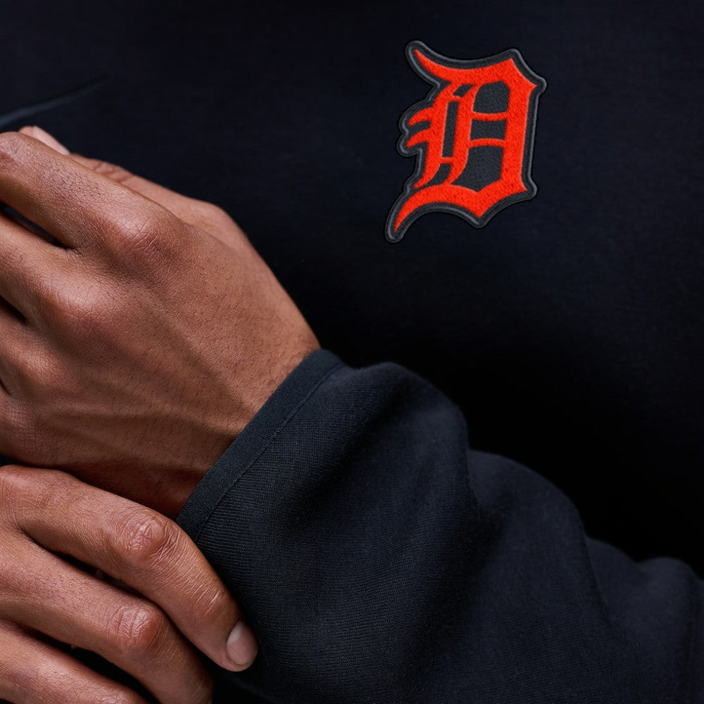 Detroit Tigers Tech Fleece Raglan Sweatshirt - Black | Nike