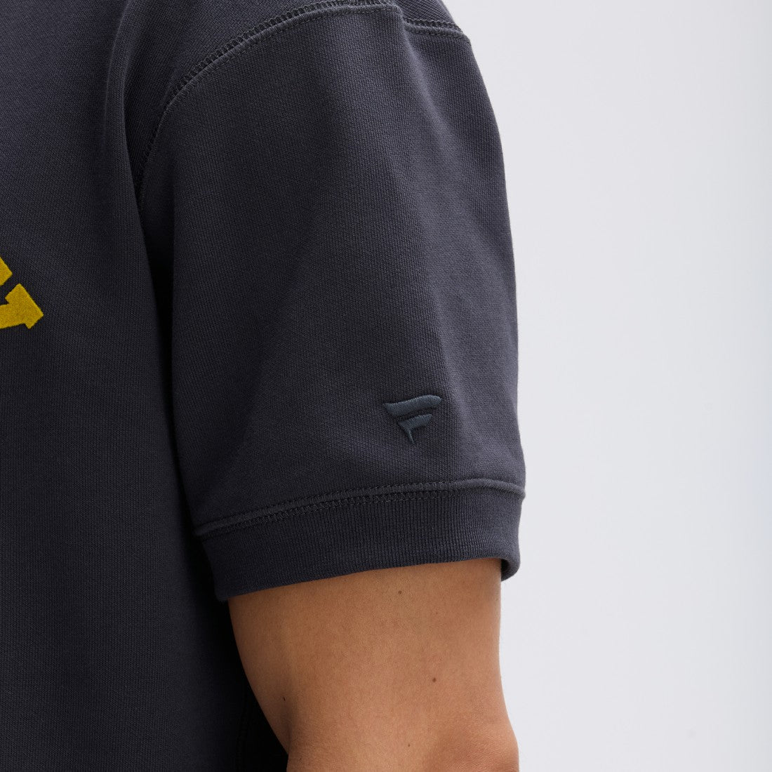 Green Bay Packers IconicFleece Short Sleeve Sweatshirt - Black on sale