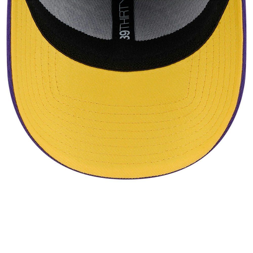 Los Angeles Lakers Two-Tone 39THIRTY Flex Hat - Heather Gray/Purple | New Era for sale