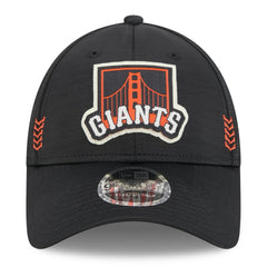 San Francisco Giants 2024 Clubhouse 9FORTY Adjustable Hat - Black | New Era