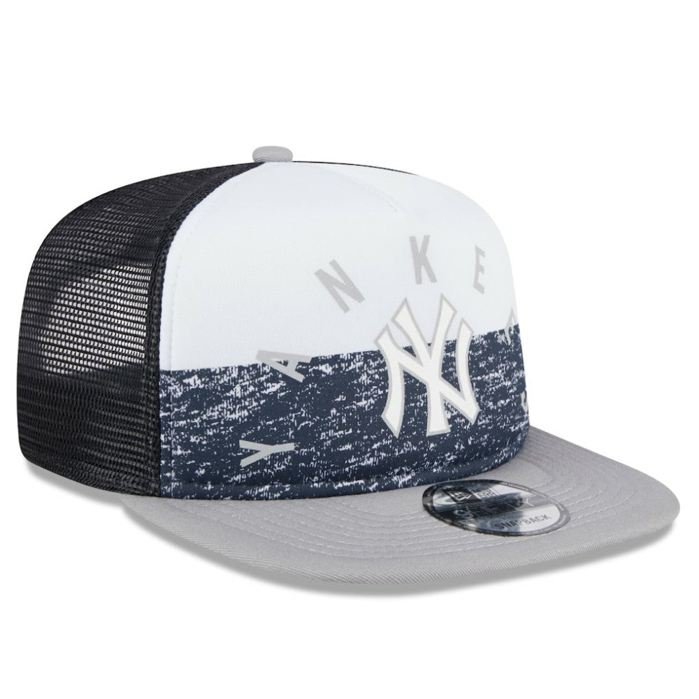 New York Yankees Team Foam Front A-Frame Trucker 9FIFTY Snapback Hat - White/Gray | New Era