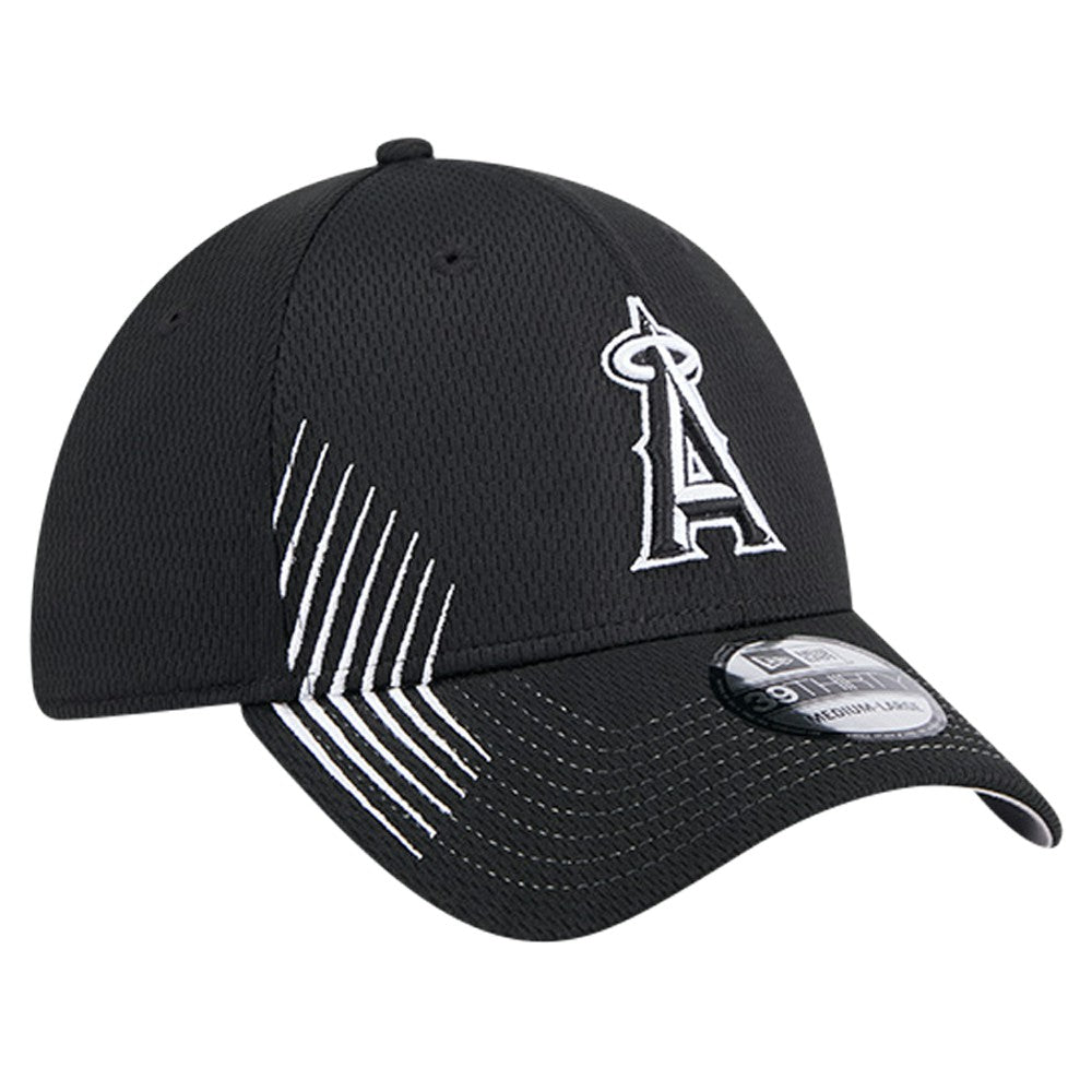 Los Angeles Angels Active Dash Mark 39THIRTY Flex Hat - Black | New Era