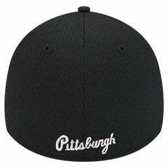 Pittsburgh Pirates Active Dash Mark 39THIRTY Flex Hat - Black | New Era