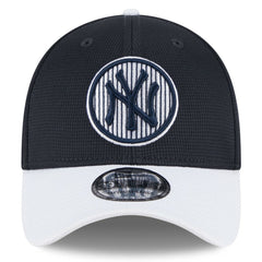 New York Yankees 2025 Batting Practice 39THIRTY Flex Hat - Navy | New Era