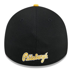 Pittsburgh Pirates 2025 Batting Practice 39THIRTY Flex Hat - Black | New Era