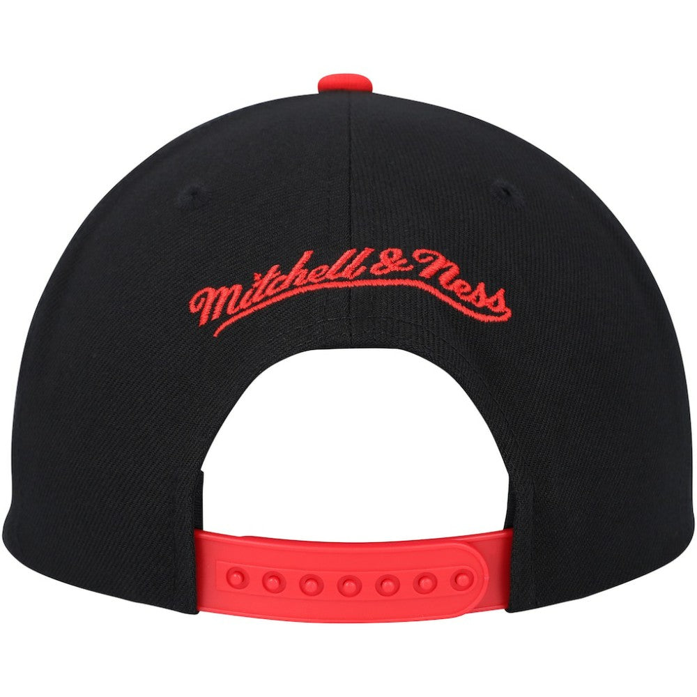 Carolina Hurricanes Mitchell & Ness Core Team Ground 2.0 Snapback Hat Black