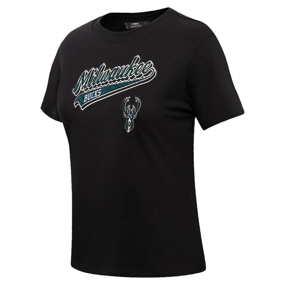 Milwaukee Bucks Pro Standard Women's Script Boyfriend T-Shirt - Black shop