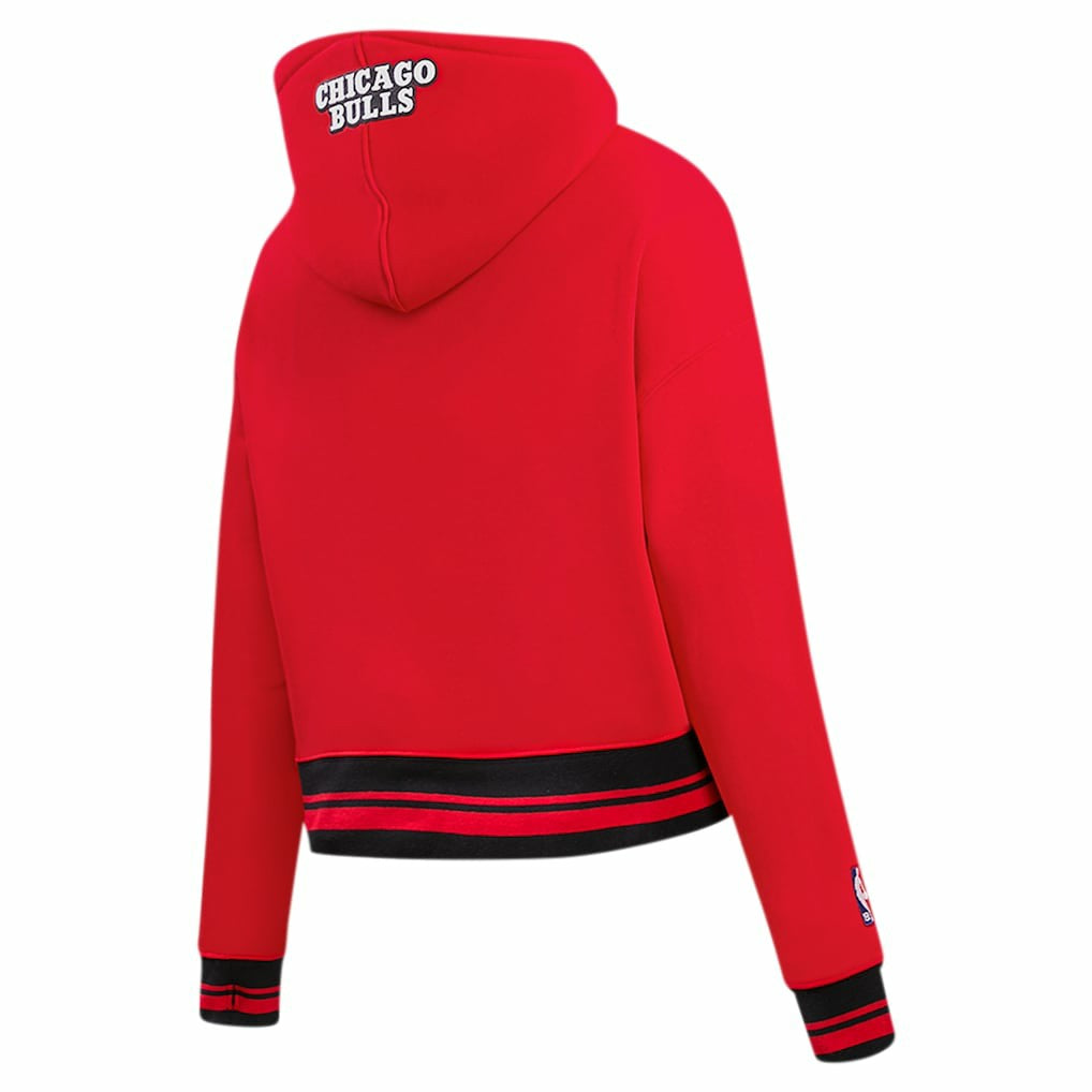 Chicago Bulls Pro Standard Women's Script Tail Cropped Pullover Hoodie - Red on sale
