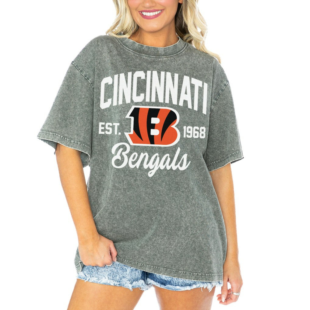 Cincinnati Bengals Gameday Couture Women's Tackle Titan Boyfriend Washed T-Shirt - Gray online