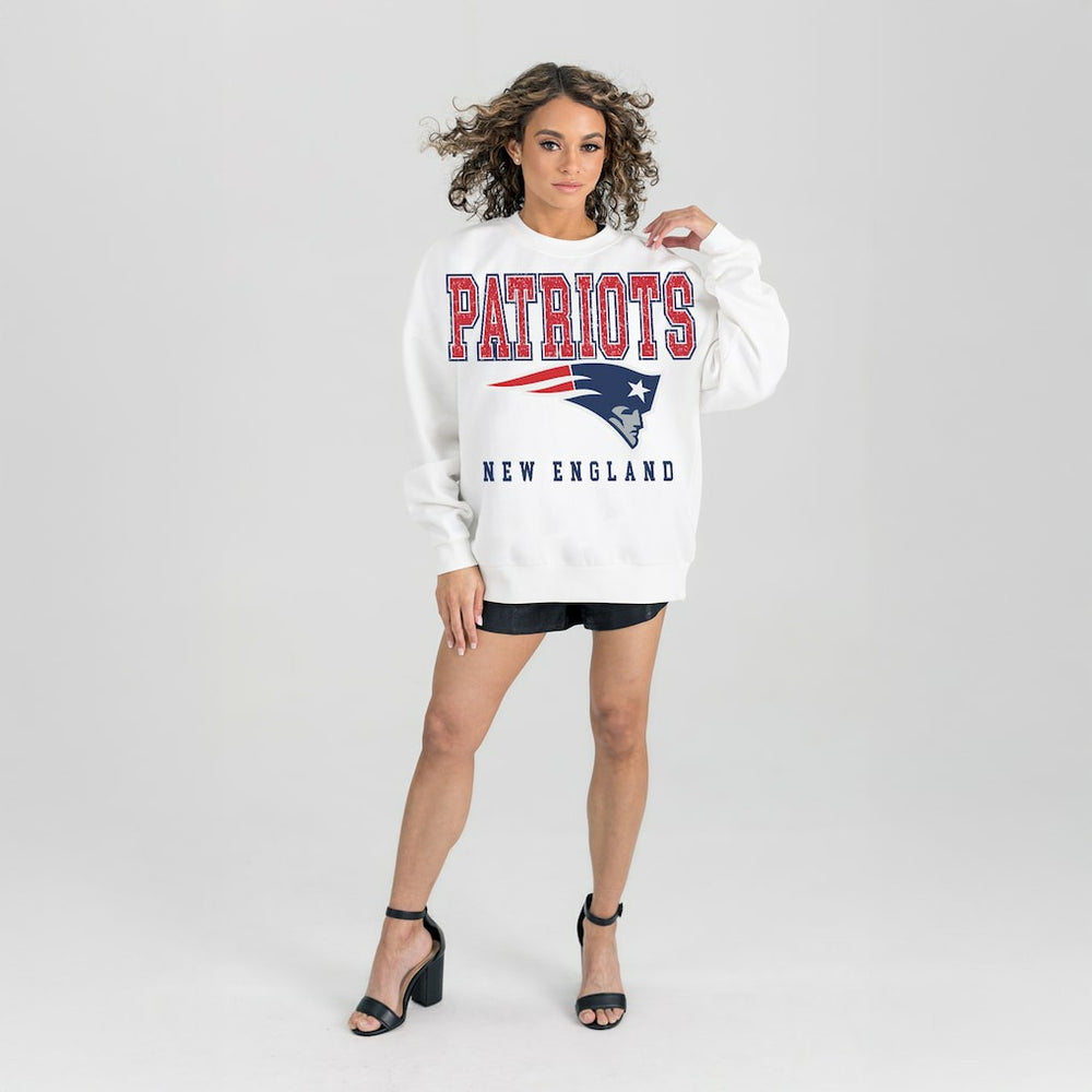 New England Patriots Gameday Couture Women's Sunday Drives Oversized Crewneck Pullover Sweatshirt – White sale