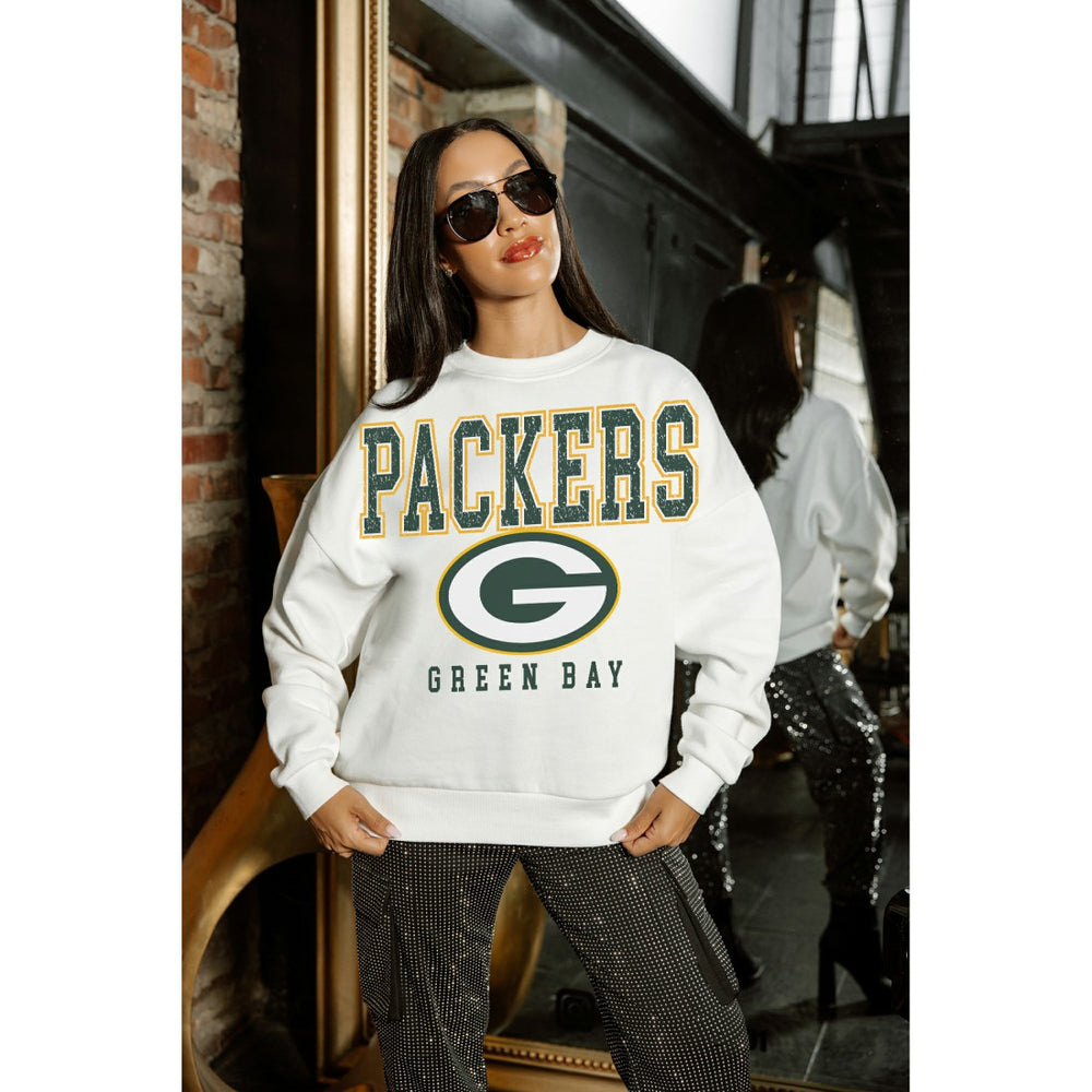 Green Bay Packers Gameday Couture Women's Sunday Drives Oversized Crewneck Pullover Sweatshirt – White for sale