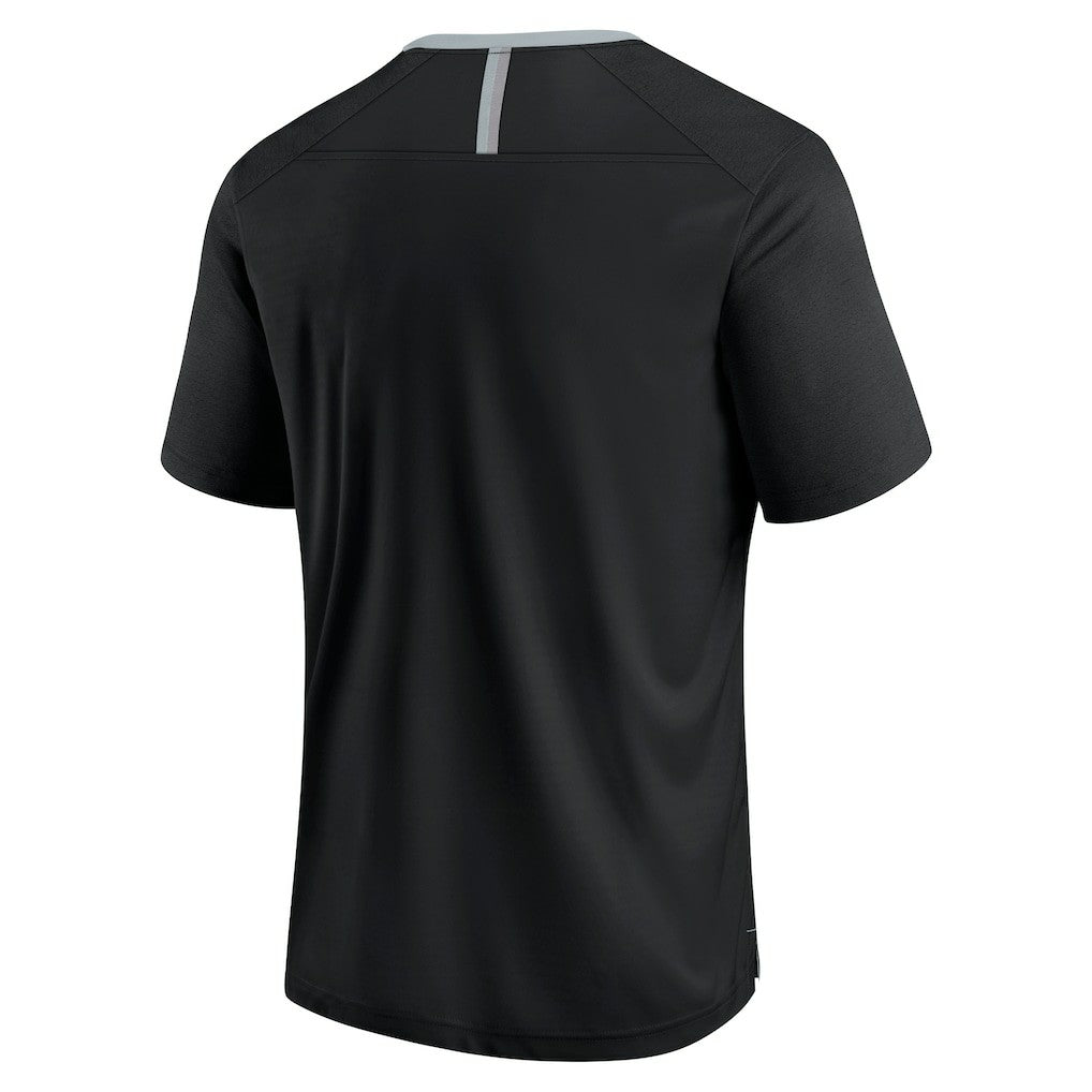 Las Vegas Raiders Defender Fade Slant T-Shirt - Black on sale