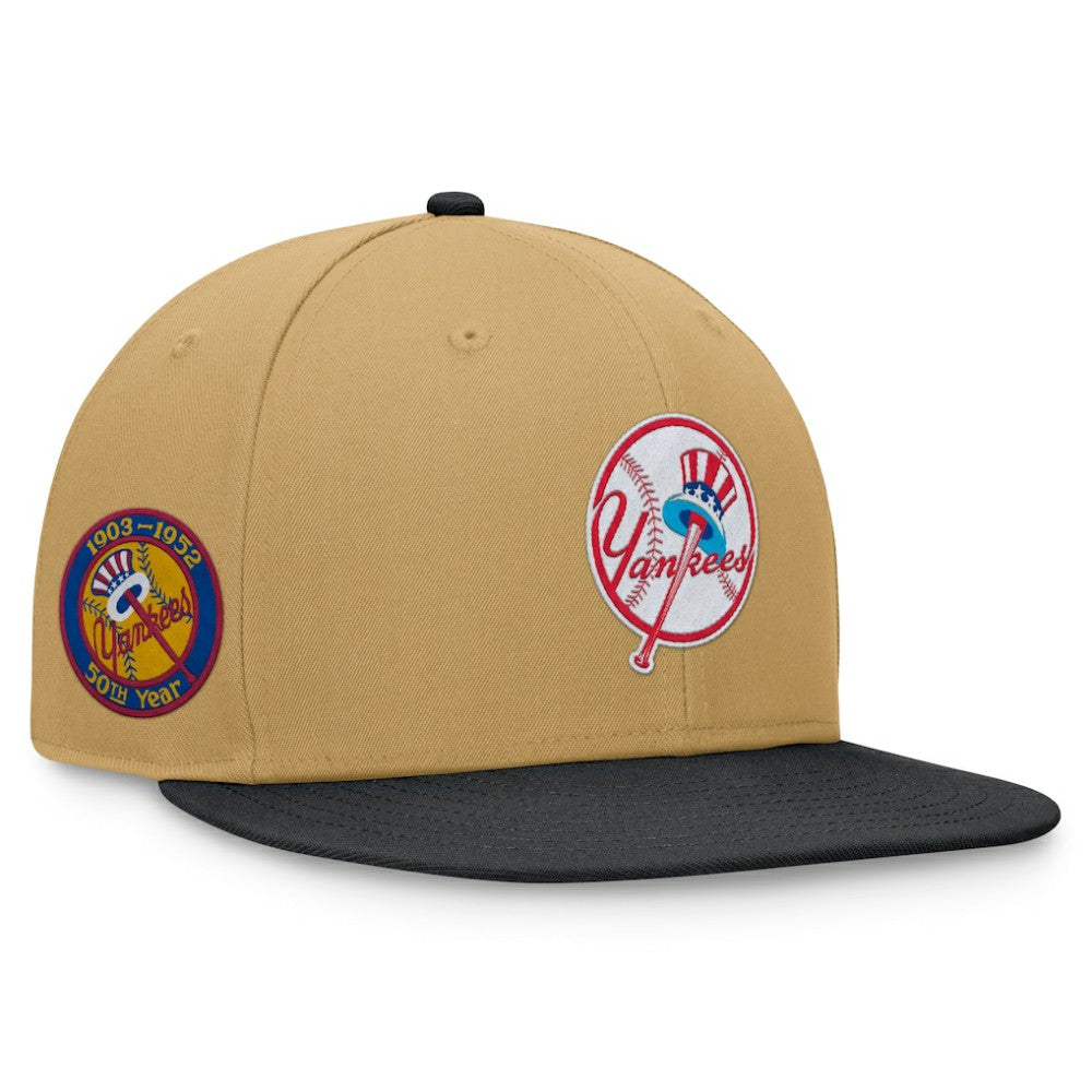 New York Yankees  Heritage Two-Tone Fitted Hat - Khaki/Black