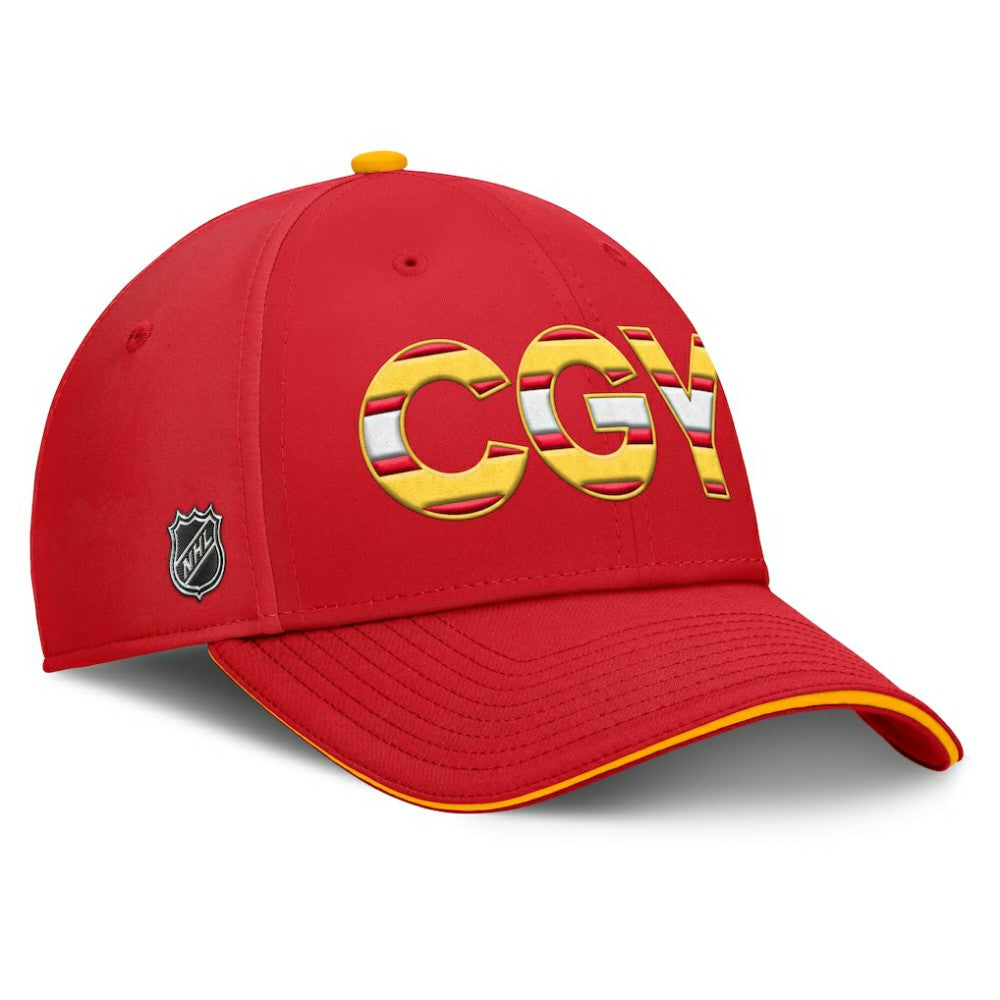 Calgary Flames Fanatics Authentic Pro Rink Team Code Flex Hat Red/Gold