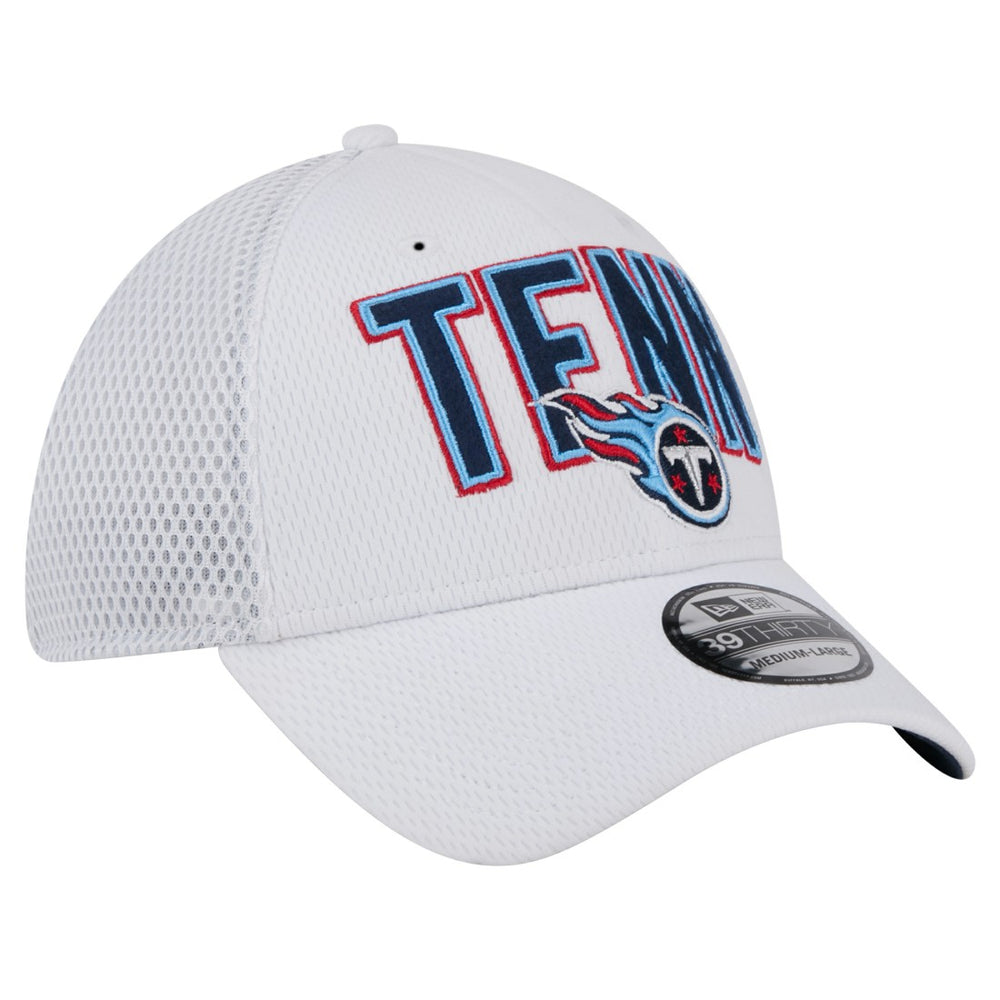 Tennessee Titans New Era Breakers 39THIRTY Flex Hat - White on sale