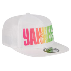 New York Yankees Spring Spectrum Golfer Snapback Hat - White | New Era