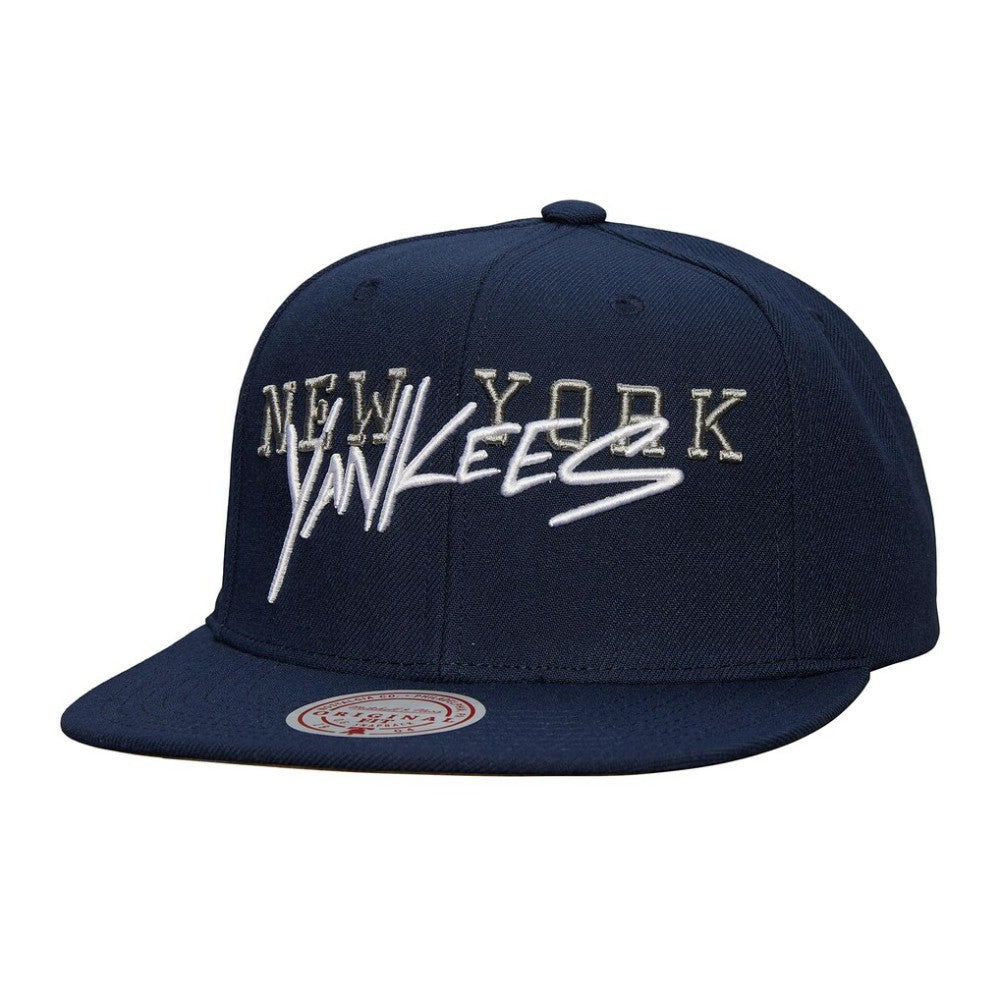 New York Yankees Team Tagged Snapback Hat - Navy | Mitchell & Ness