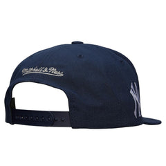 New York Yankees Team Tagged Snapback Hat - Navy | Mitchell & Ness