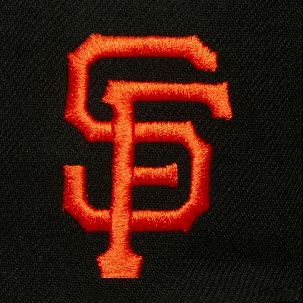 San Francisco Giants Team Tagged Snapback Hat - Black | Mitchell & Ness